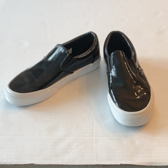 Vans Asher black patent slip on size W 8.5 M 7 - Picture 1 of 10